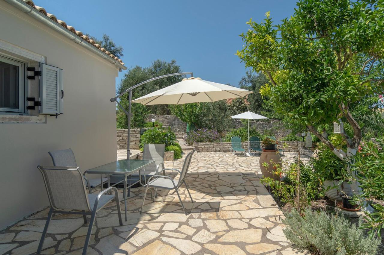 Emilios Stone House Villa Gaios Bagian luar foto
