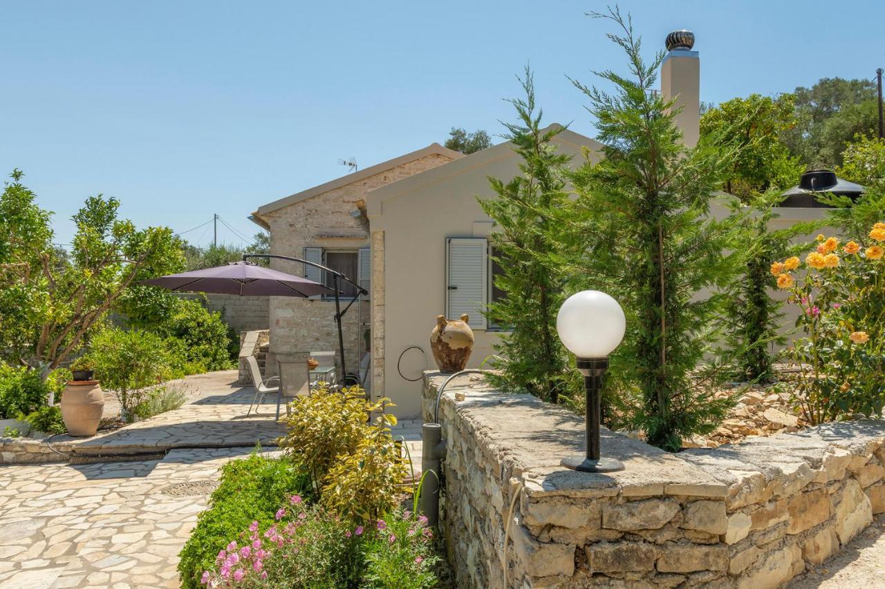 Emilios Stone House Villa Gaios Bagian luar foto